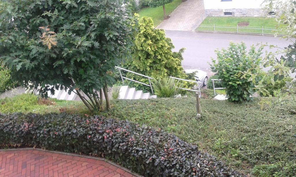 Ferienwohnung Diana Sundern Bagian luar foto
