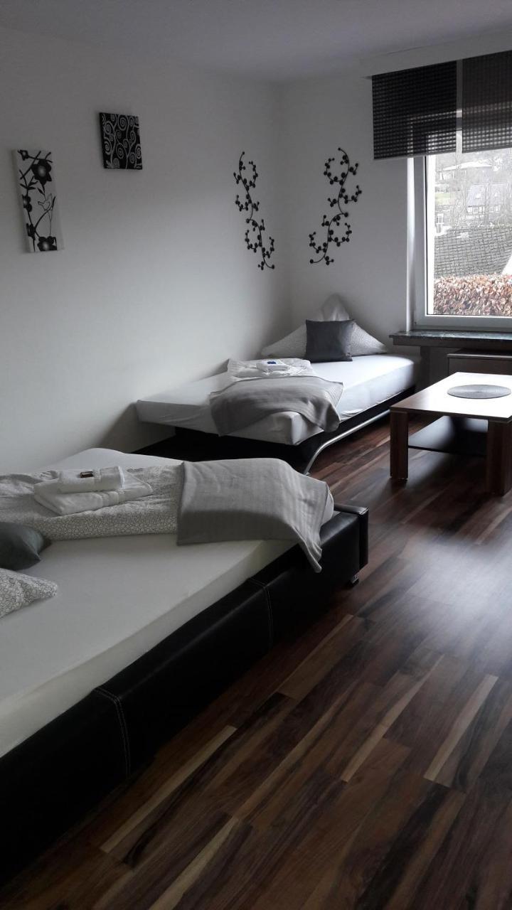Ferienwohnung Diana Sundern Bagian luar foto